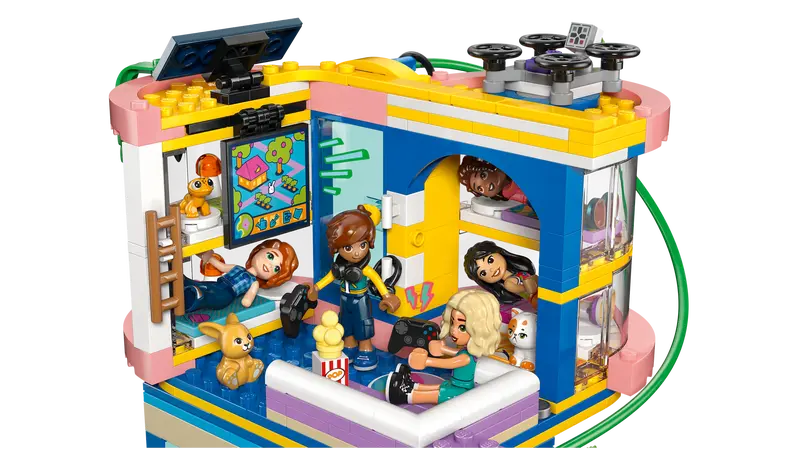 42689 Heartlake City Friends Club House