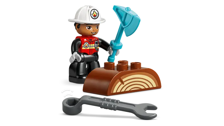 10473 Fire Truck with Hose and Firefighter