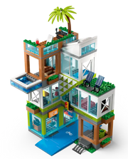 60365 Apartment Building