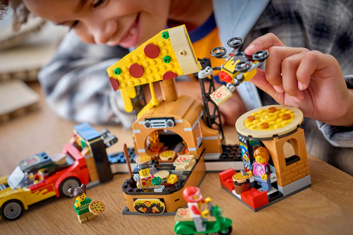 60496 Pizza Delivery Experience with Vehicles