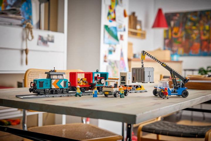 60509 Harbor Freight Train with Crane & Truck