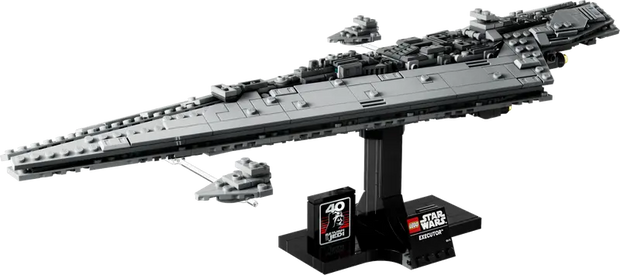  LEGO 75252 Star Wars Imperial Star Destroyer, Collectible Model  Building kit, Ultimate Collector Series, Home Décor Gift Idea : Toys & Games