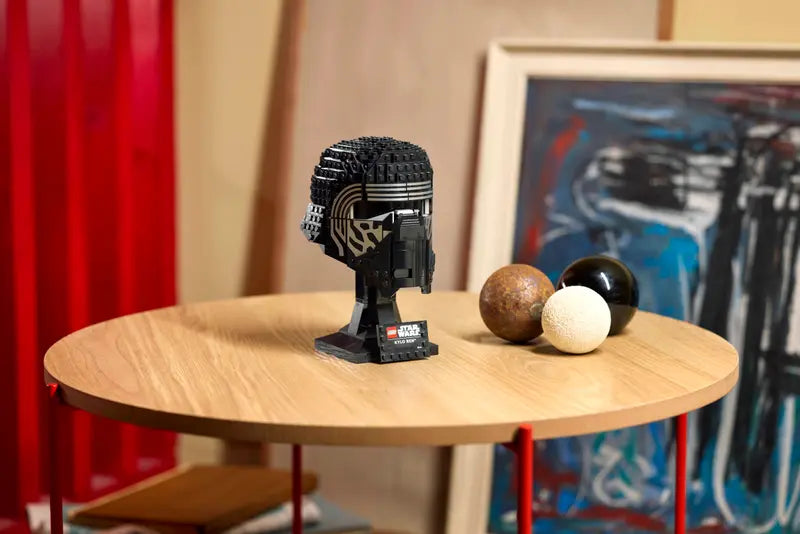 75415 Kylo Ren™ Helmet