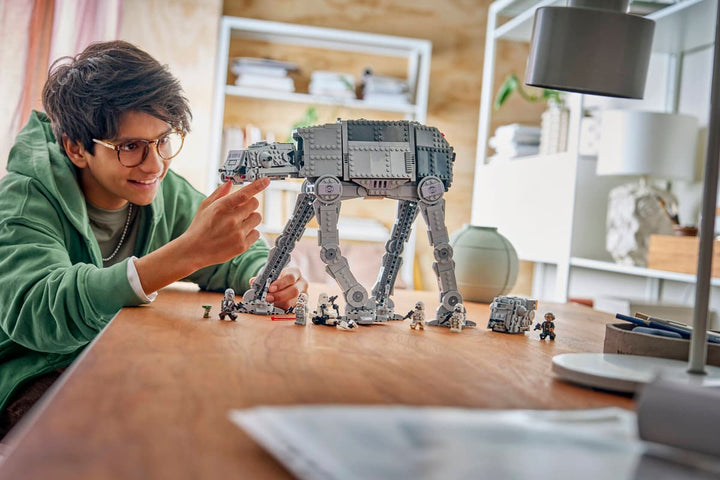 75454 Imperial Remnant AT-AT™ with INT-4