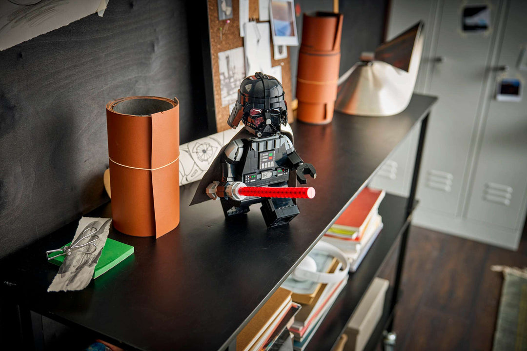 75461 Up-Scaled Darth Vader™ Minifigure