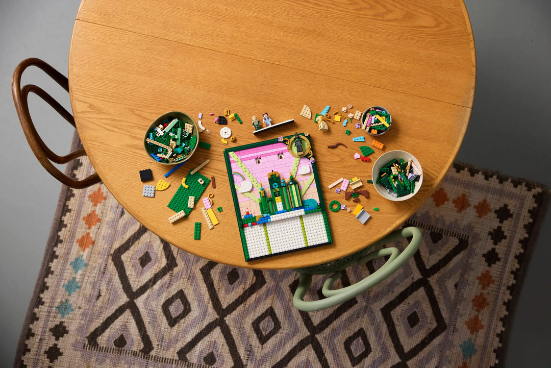 75685 Emerald City Wall Art