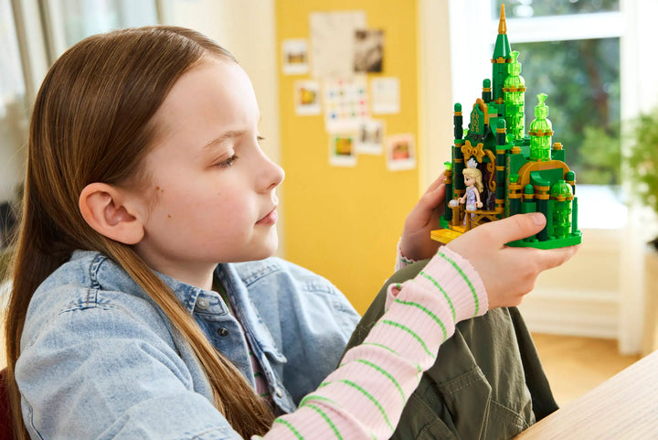 75689 Emerald City & Kiamo Ko Castle