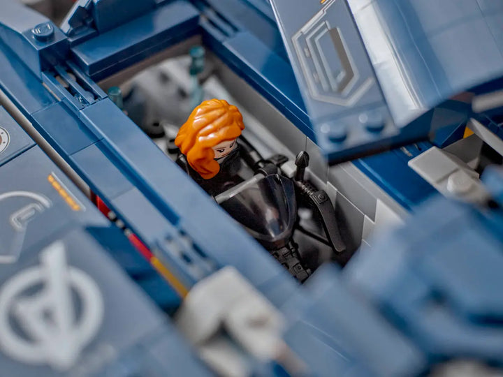 76325 Avengers: Age Of Ultron Quinjet
