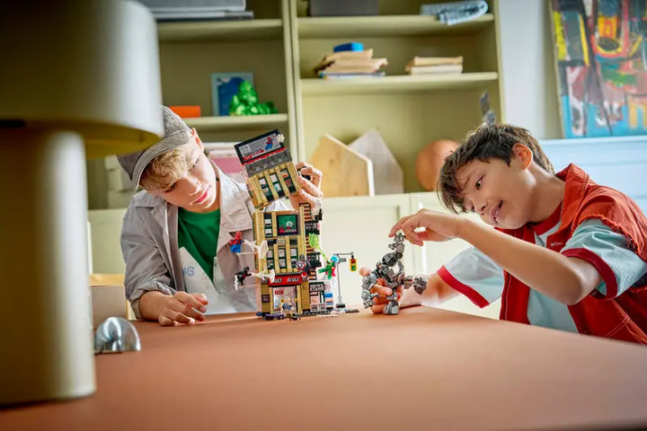 76342 Spider-Man vs. Mysterio: The Daily Bugle