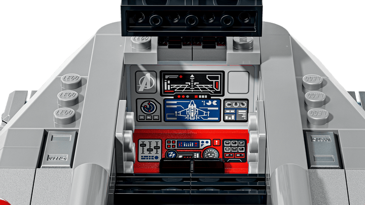 76347 Avengers: Doomsday Quinjet