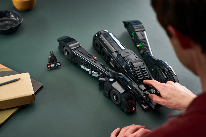 76355 Batman Returns™ Batmobile™