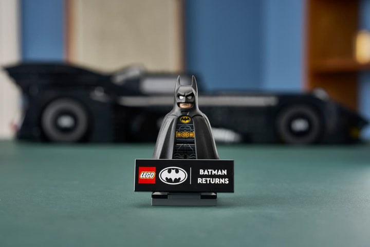 76355 Batman Returns™ Batmobile™