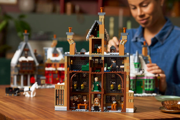 76457 Hogsmeade™ Village – Collectors' Edition