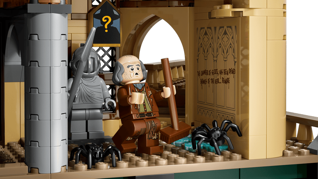 76473 Hogwarts™ Castle: East Wing