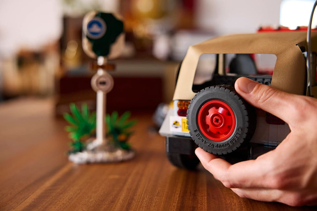 77984 Jurassic Park Jeep® Wrangler