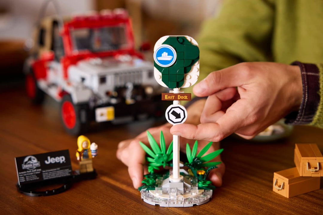 77984 Jurassic Park Jeep® Wrangler