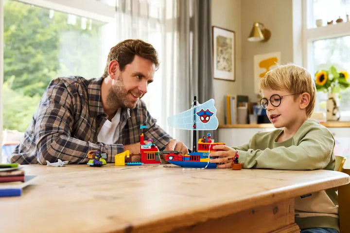 11208 Team Spidey Pirate Ship