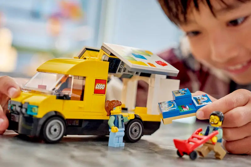 60500 The LEGO® Van