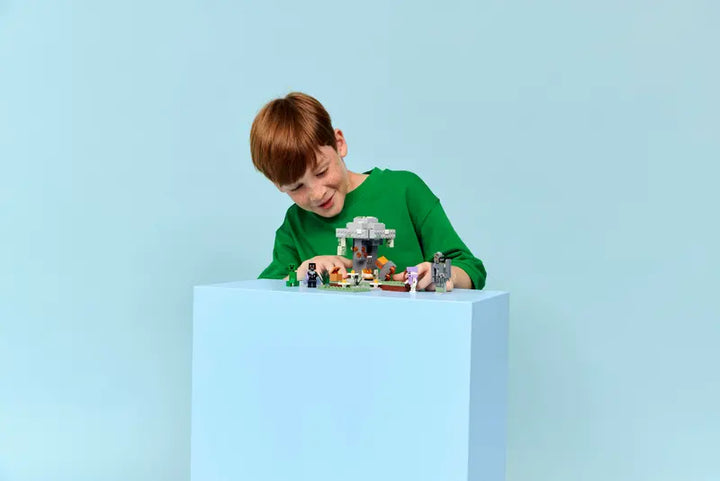 21586 The Pale Garden