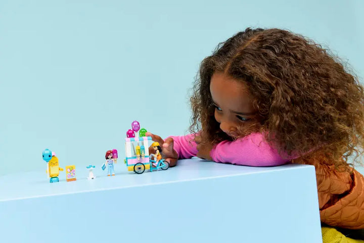 42692 Ice Cream & Balloon Stand