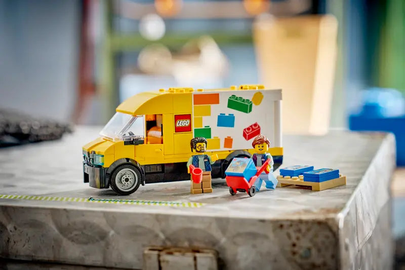 60500 The LEGO® Van