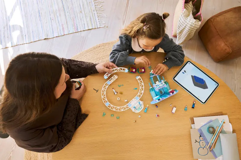 43281 Elsa's Ice Castle & Snow Ride Adventure