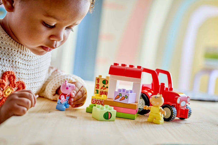 10468 Tractor and Market