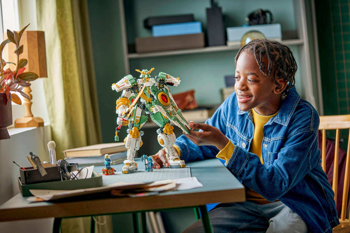 71860 Lloyd's Titan Mech 15th Anniversary