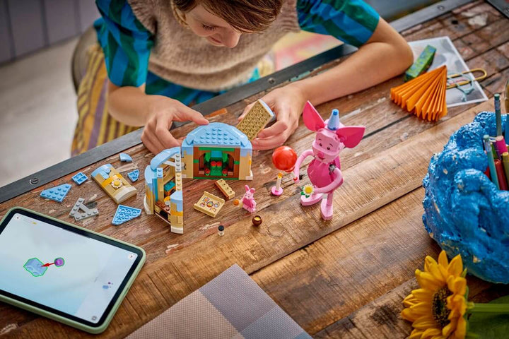 43305 Piglet's Birthday Fun