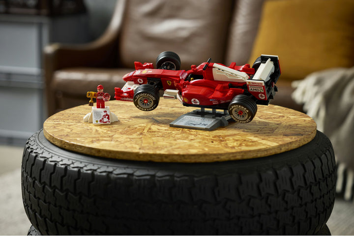 11375 Ferrari F2004 & Michael Schumacher