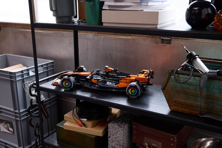 42228 McLaren MCL39 F1® Car