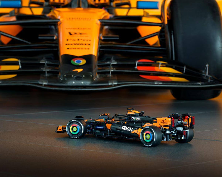 42228 McLaren MCL39 F1® Car