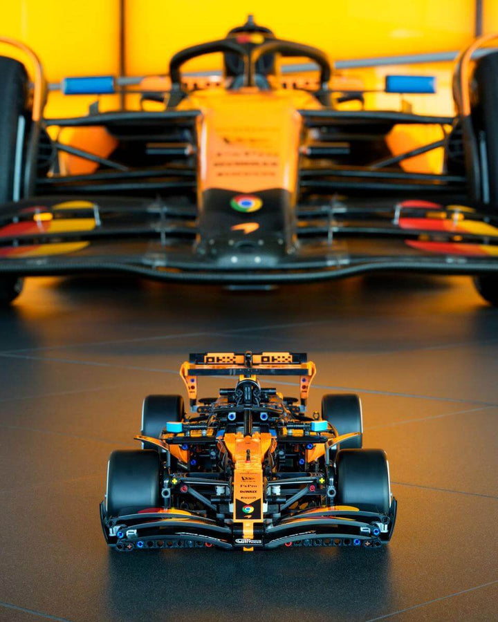 42228 McLaren MCL39 F1® Car