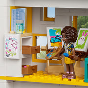 41731 Heartlake International School