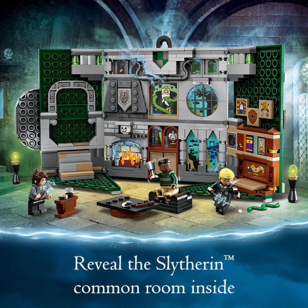 76410 Slytherin™ House Banner