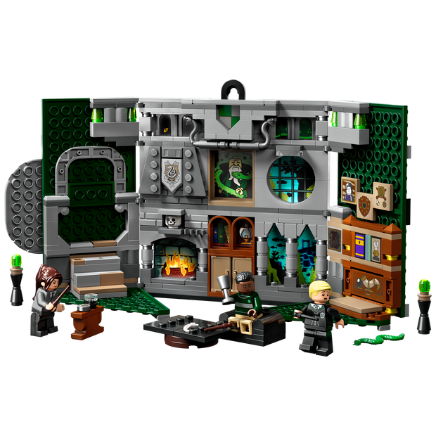 76410 Slytherin™ House Banner