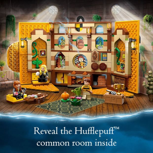76412 Hufflepuff™ House Banner