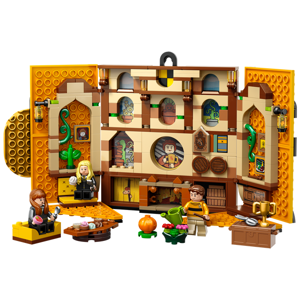76412 Hufflepuff™ House Banner