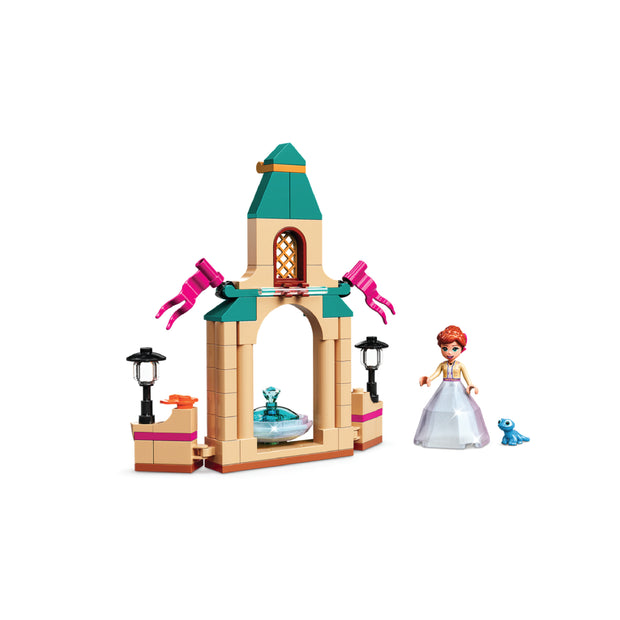 43198 Anna’s Castle Courtyard