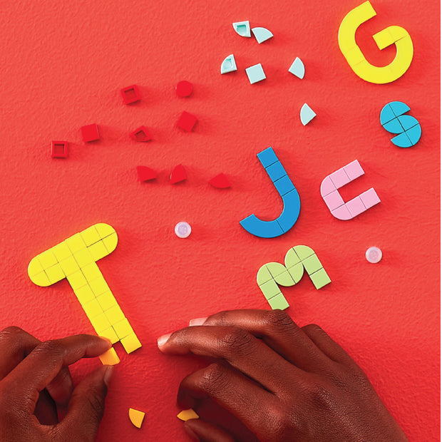 41950 Lots of DOTS – Lettering