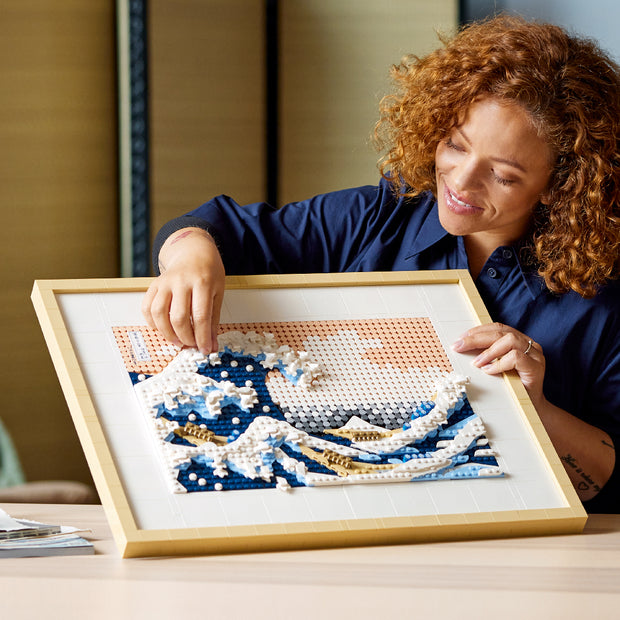 31208 Hokusai – The Great Wave