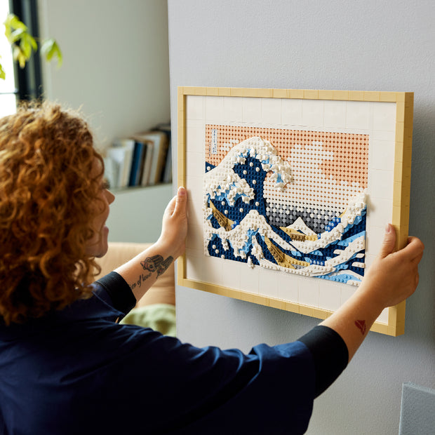 31208 Hokusai – The Great Wave